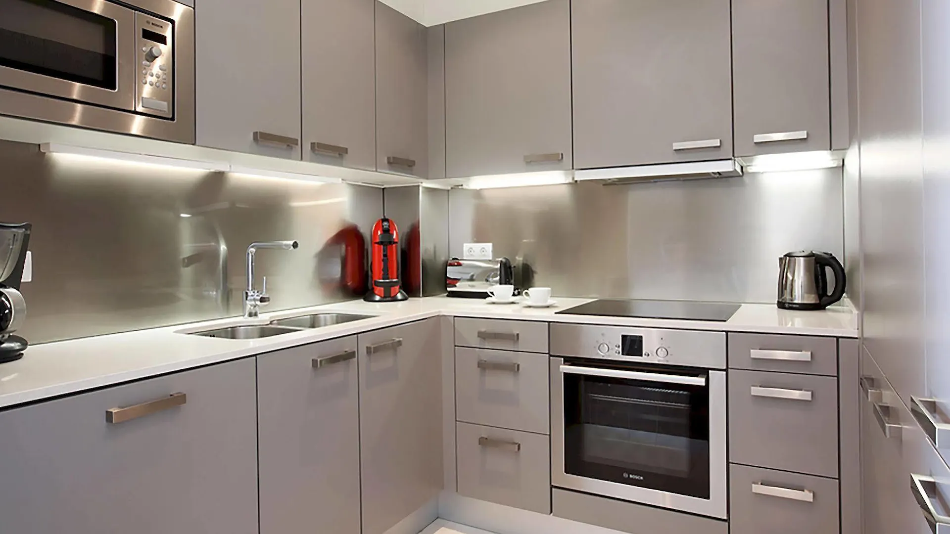 Aspasios Catedral Apartments Barcelona Spain