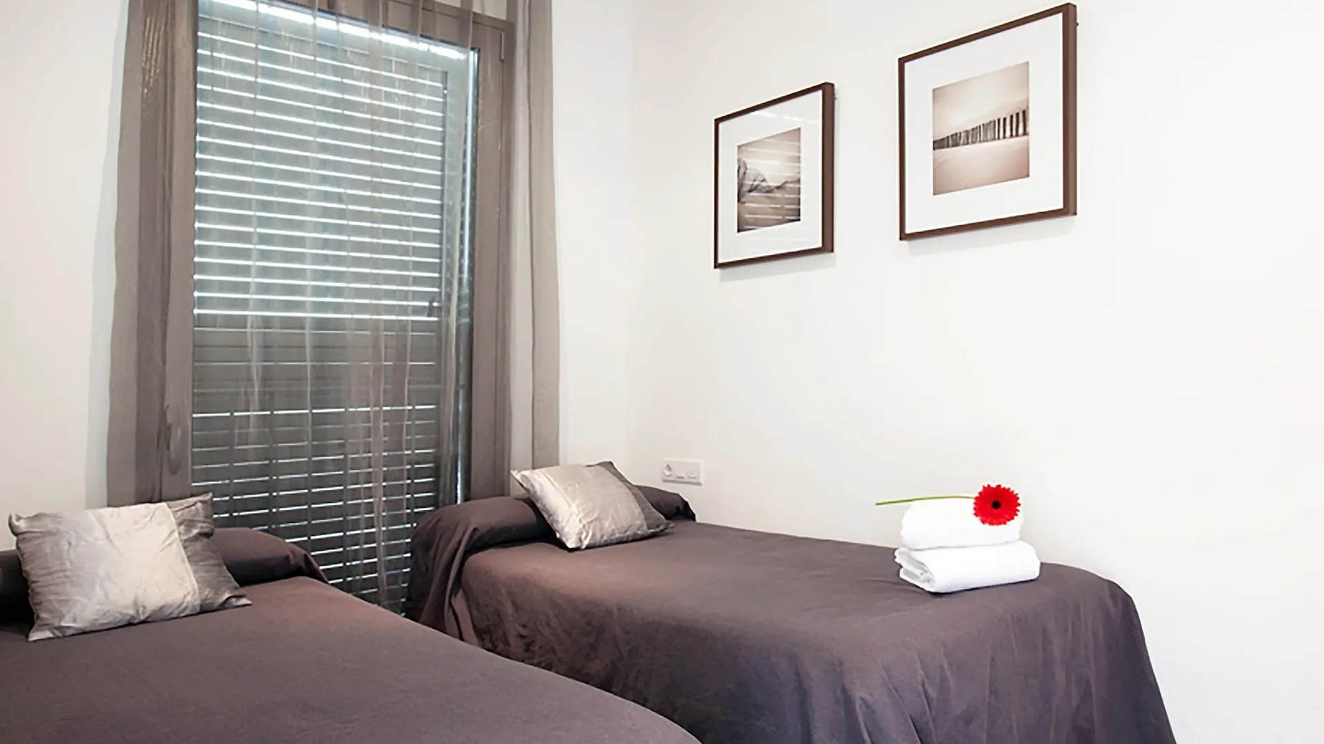 Aspasios Catedral Apartments Barcelona Spain