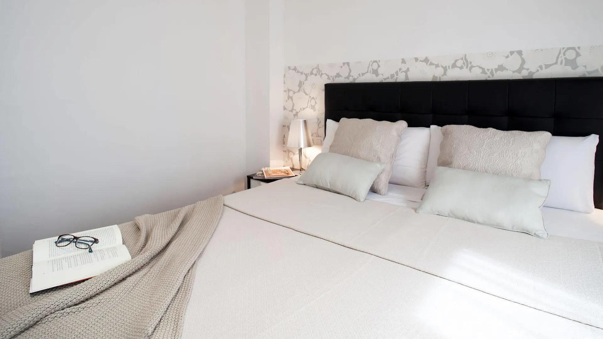 Aspasios Catedral Apartments Barselona