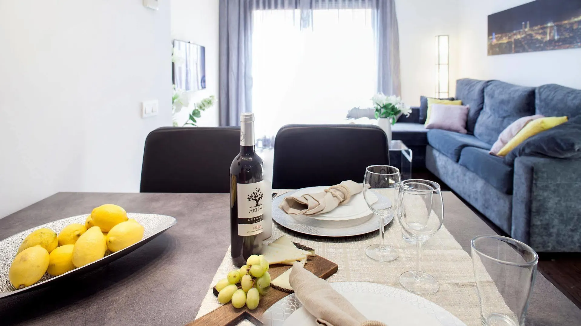 Aspasios Catedral Apartments Barselona İspanya